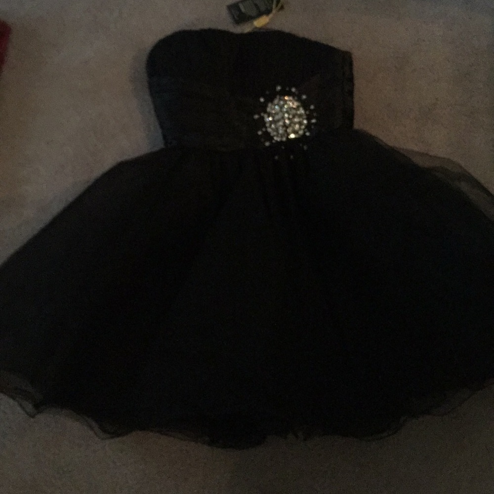 Elegant black party dress